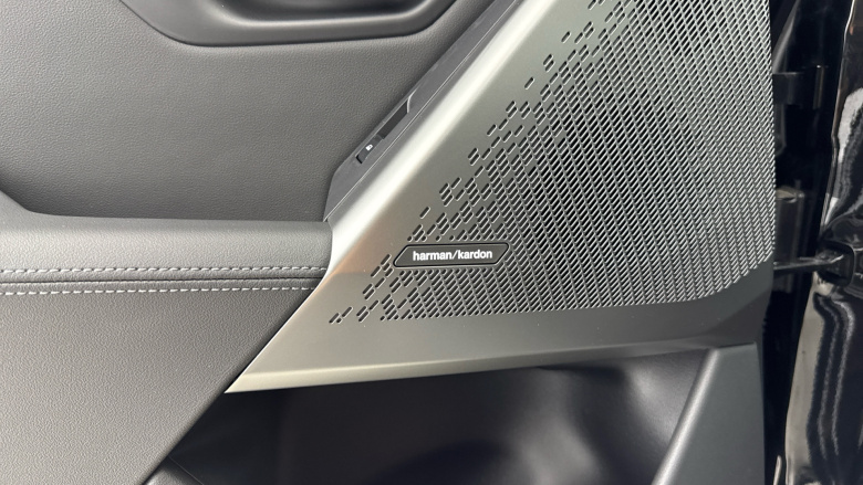 BMW 5 Series 550e xDrive M Sport Pro 4dr Auto [Tech+/Comfort+] Saloon